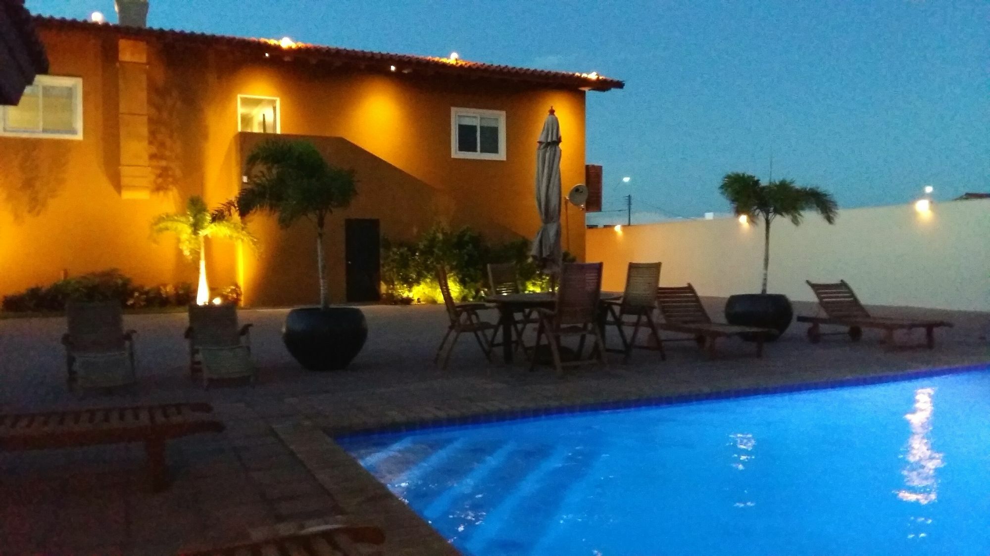 Dorado Eagle Beach Hotel 오란제스타트 외부 사진