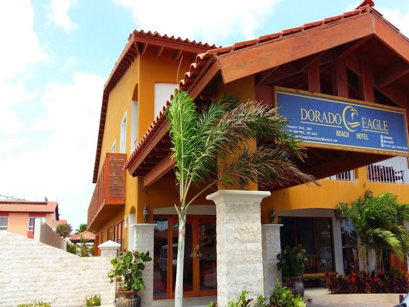 Dorado Eagle Beach Hotel 오란제스타트 외부 사진