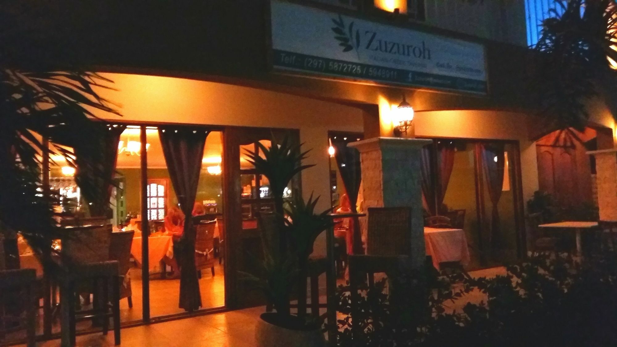 Dorado Eagle Beach Hotel 오란제스타트 외부 사진